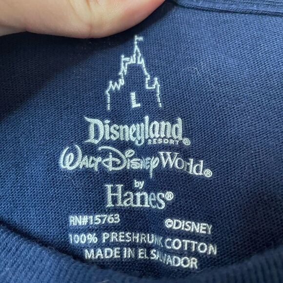 DisneyLand Walt Disney World Fun Finds T Shirt - Picture 5 of 9